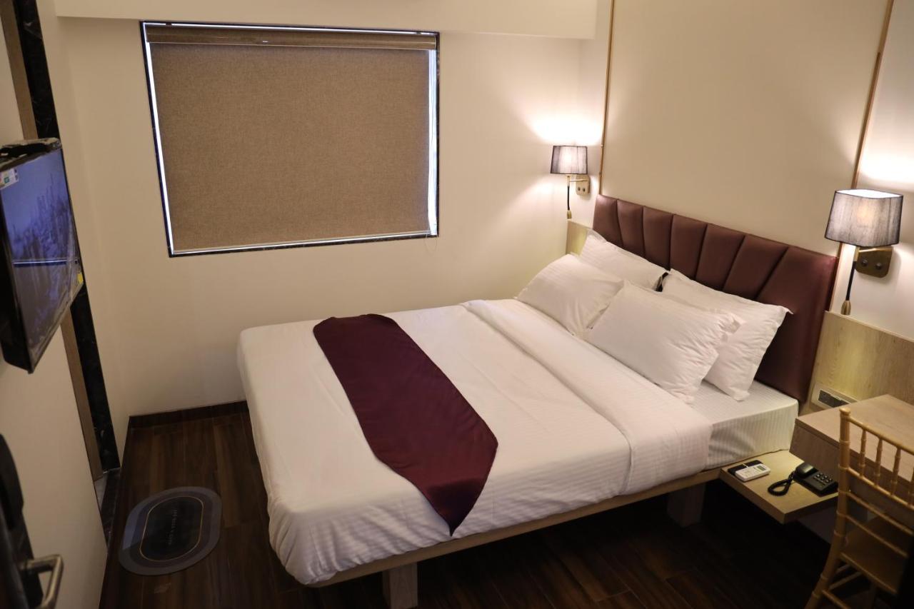 Hotel Vishal Hall Mumbai Exterior foto